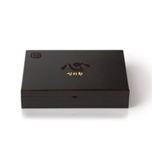 Load image into Gallery viewer, SIM EUI HWAN (Premium Korean Red Ginseng Extract Pill) / 24 days serving / Free Fast Express Shipping