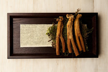 Load image into Gallery viewer, Korean Red Ginseng Root / Good Grade 20ji 600g / Free Fast Express Shipping